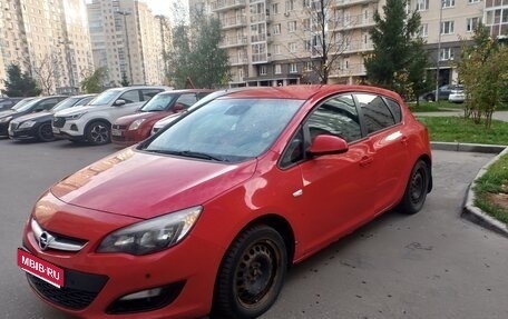 Opel Astra J, 2013 год, 640 000 рублей, 1 фотография