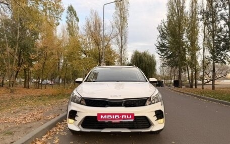 KIA Rio IV, 2021 год, 1 850 000 рублей, 1 фотография