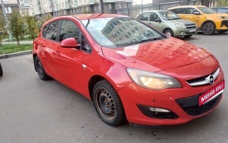 Opel Astra J, 2013 год, 640 000 рублей, 3 фотография