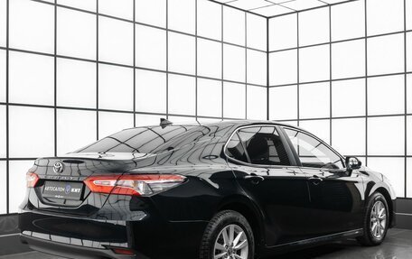 Toyota Camry, 2018 год, 2 599 000 рублей, 5 фотография