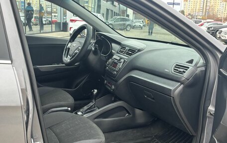 KIA Rio III рестайлинг, 2015 год, 975 000 рублей, 10 фотография