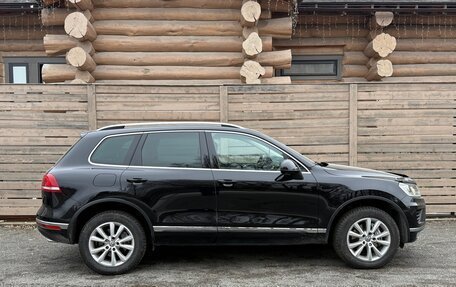 Volkswagen Touareg III, 2016 год, 3 370 000 рублей, 4 фотография