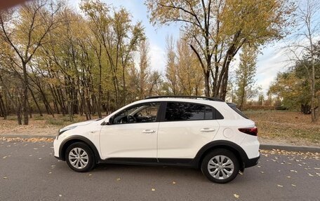 KIA Rio IV, 2021 год, 1 850 000 рублей, 2 фотография
