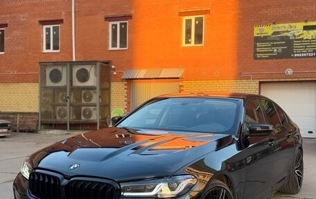 BMW 5 серия, 2019 год, 2 700 000 рублей, 5 фотография