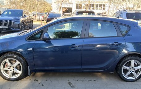 Opel Astra J, 2012 год, 717 000 рублей, 3 фотография