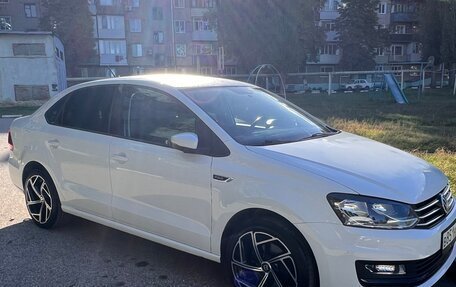 Volkswagen Polo VI (EU Market), 2019 год, 1 400 000 рублей, 3 фотография