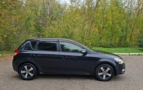 KIA cee'd I рестайлинг, 2011 год, 500 000 рублей, 2 фотография