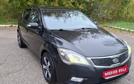 KIA cee'd I рестайлинг, 2011 год, 500 000 рублей, 3 фотография