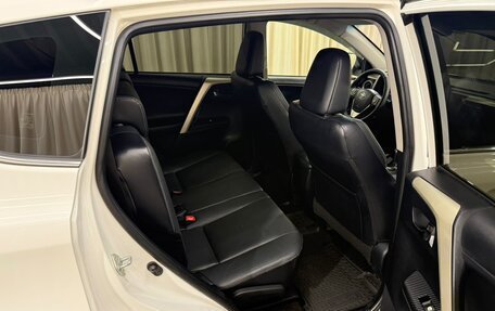 Toyota RAV4, 2013 год, 2 299 999 рублей, 19 фотография