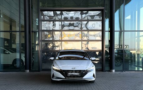 Hyundai Elantra, 2021 год, 2 049 000 рублей, 2 фотография