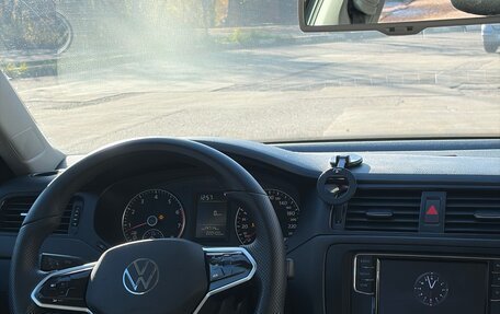 Volkswagen Jetta VII, 2011 год, 950 000 рублей, 11 фотография