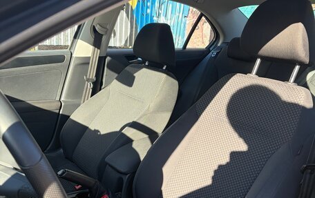 Volkswagen Jetta VII, 2011 год, 950 000 рублей, 9 фотография