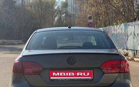 Volkswagen Jetta VII, 2011 год, 950 000 рублей, 6 фотография