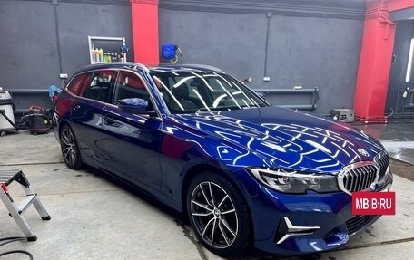 BMW 3 серия, 2019 год, 3 200 000 рублей, 3 фотография