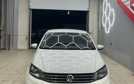 Volkswagen Polo VI (EU Market), 2016 год, 990 000 рублей, 2 фотография