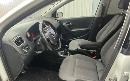Volkswagen Polo VI (EU Market), 2016 год, 990 000 рублей, 13 фотография
