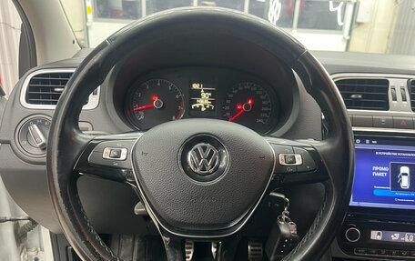 Volkswagen Polo VI (EU Market), 2016 год, 990 000 рублей, 14 фотография