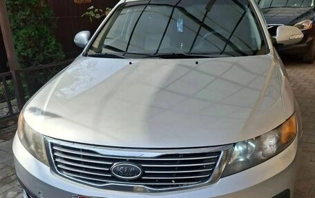 KIA Magentis II рестайлинг, 2010 год, 680 000 рублей, 1 фотография