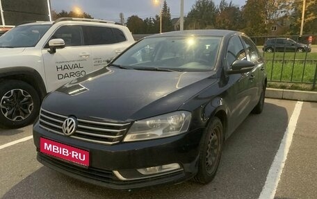 Volkswagen Passat B7, 2011 год, 649 000 рублей, 1 фотография