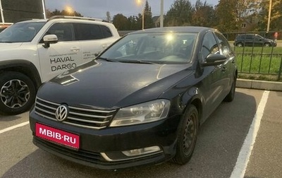 Volkswagen Passat B7, 2011 год, 649 000 рублей, 1 фотография