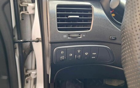 KIA Magentis II рестайлинг, 2010 год, 680 000 рублей, 8 фотография