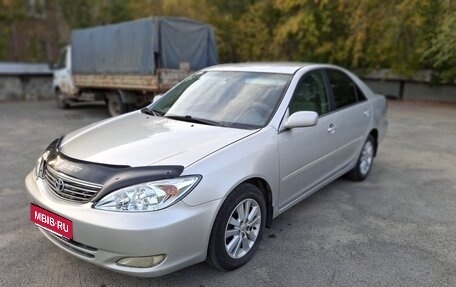 Toyota Camry V40, 2003 год, 520 000 рублей, 1 фотография