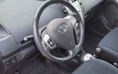 Toyota Yaris III, 2008 год, 600 000 рублей, 10 фотография
