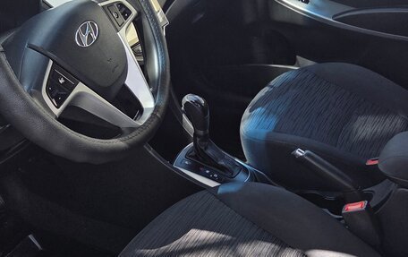 Hyundai Solaris II рестайлинг, 2015 год, 795 000 рублей, 8 фотография