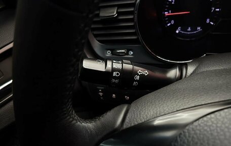 KIA Optima III рестайлинг, 2011 год, 1 175 000 рублей, 24 фотография