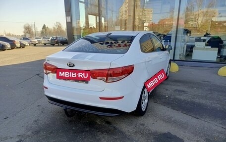 KIA Rio III рестайлинг, 2017 год, 871 000 рублей, 6 фотография