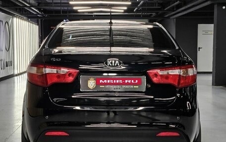 KIA Rio III рестайлинг, 2013 год, 880 000 рублей, 7 фотография