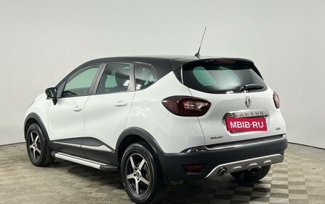 Renault Kaptur I рестайлинг, 2017 год, 1 215 000 рублей, 2 фотография