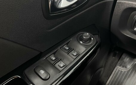 Renault Kaptur I рестайлинг, 2017 год, 1 215 000 рублей, 18 фотография