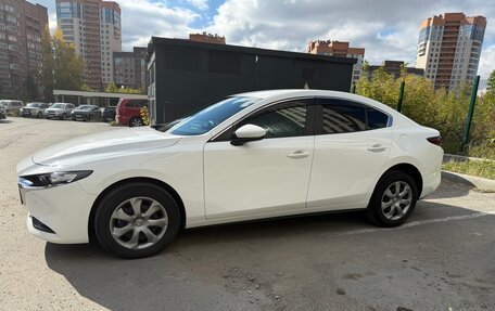 Mazda 3, 2020 год, 1 800 000 рублей, 7 фотография