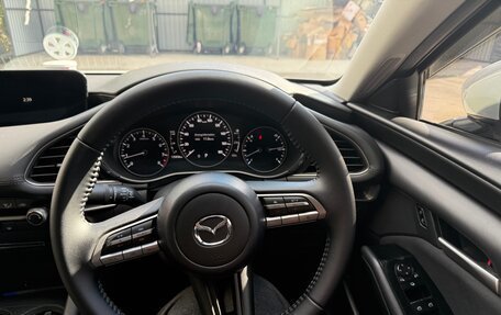 Mazda 3, 2020 год, 1 800 000 рублей, 9 фотография