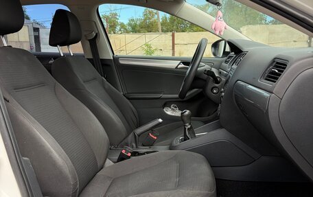 Volkswagen Jetta VII, 2015 год, 950 000 рублей, 3 фотография