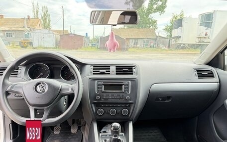 Volkswagen Jetta VII, 2015 год, 950 000 рублей, 7 фотография