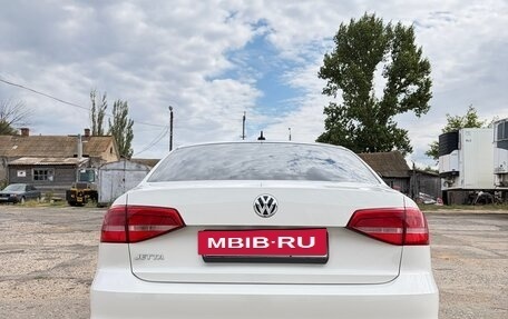 Volkswagen Jetta VII, 2015 год, 950 000 рублей, 9 фотография