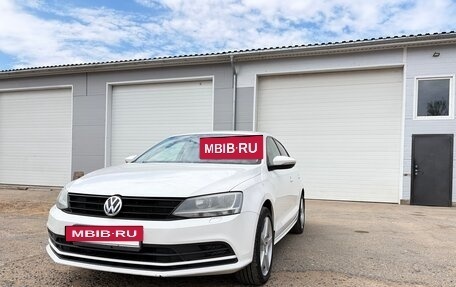 Volkswagen Jetta VII, 2015 год, 950 000 рублей, 13 фотография