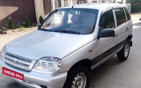 Chevrolet Niva I рестайлинг, 2004 год, 270 000 рублей, 5 фотография