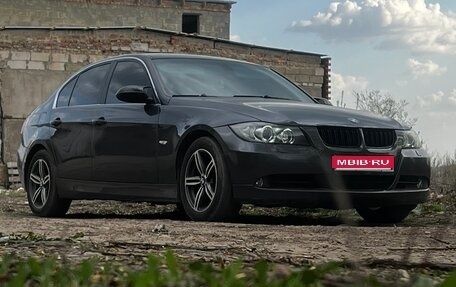 BMW 3 серия, 2007 год, 1 050 000 рублей, 1 фотография