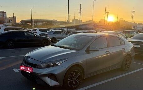 KIA Cerato IV, 2022 год, 1 400 000 рублей, 5 фотография