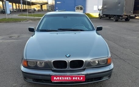 BMW 5 серия, 1998 год, 670 000 рублей, 2 фотография