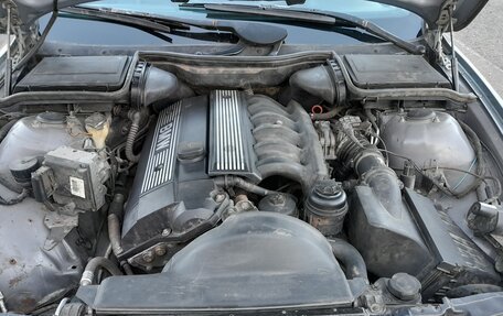 BMW 5 серия, 1998 год, 670 000 рублей, 18 фотография