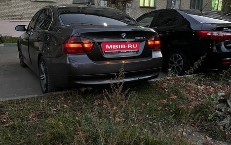 BMW 3 серия, 2007 год, 1 050 000 рублей, 3 фотография