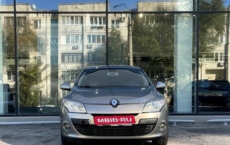 Renault Megane III рестайлинг, 2011 год, 640 000 рублей, 2 фотография