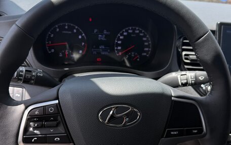 Hyundai Solaris II рестайлинг, 2021 год, 1 750 000 рублей, 6 фотография