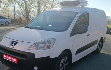 Peugeot Partner II рестайлинг 2, 2011 год, 750 000 рублей, 1 фотография