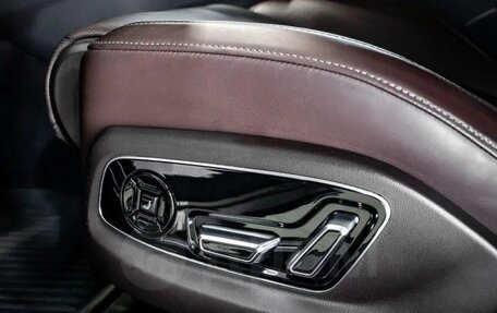 Audi A8, 2018 год, 6 500 000 рублей, 16 фотография