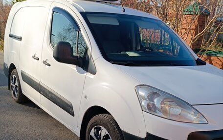 Peugeot Partner II рестайлинг 2, 2011 год, 750 000 рублей, 3 фотография